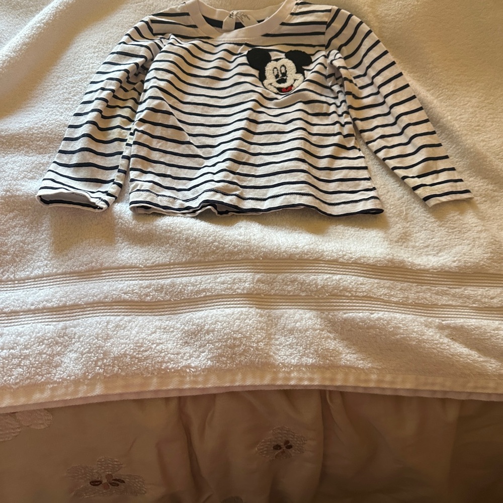 H&M Disney unisex toddler shirt 2T blk white striped MM logo